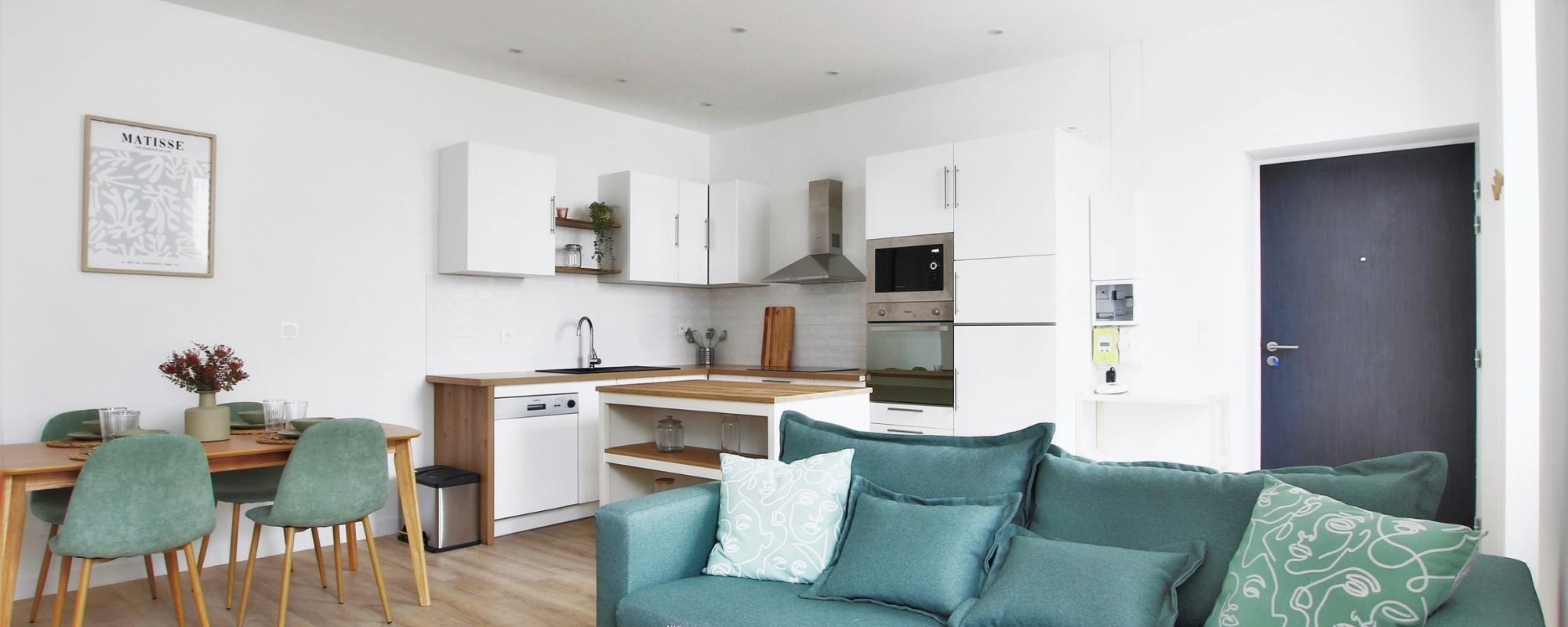 Rare co-rental for 2 near Sciences-Po